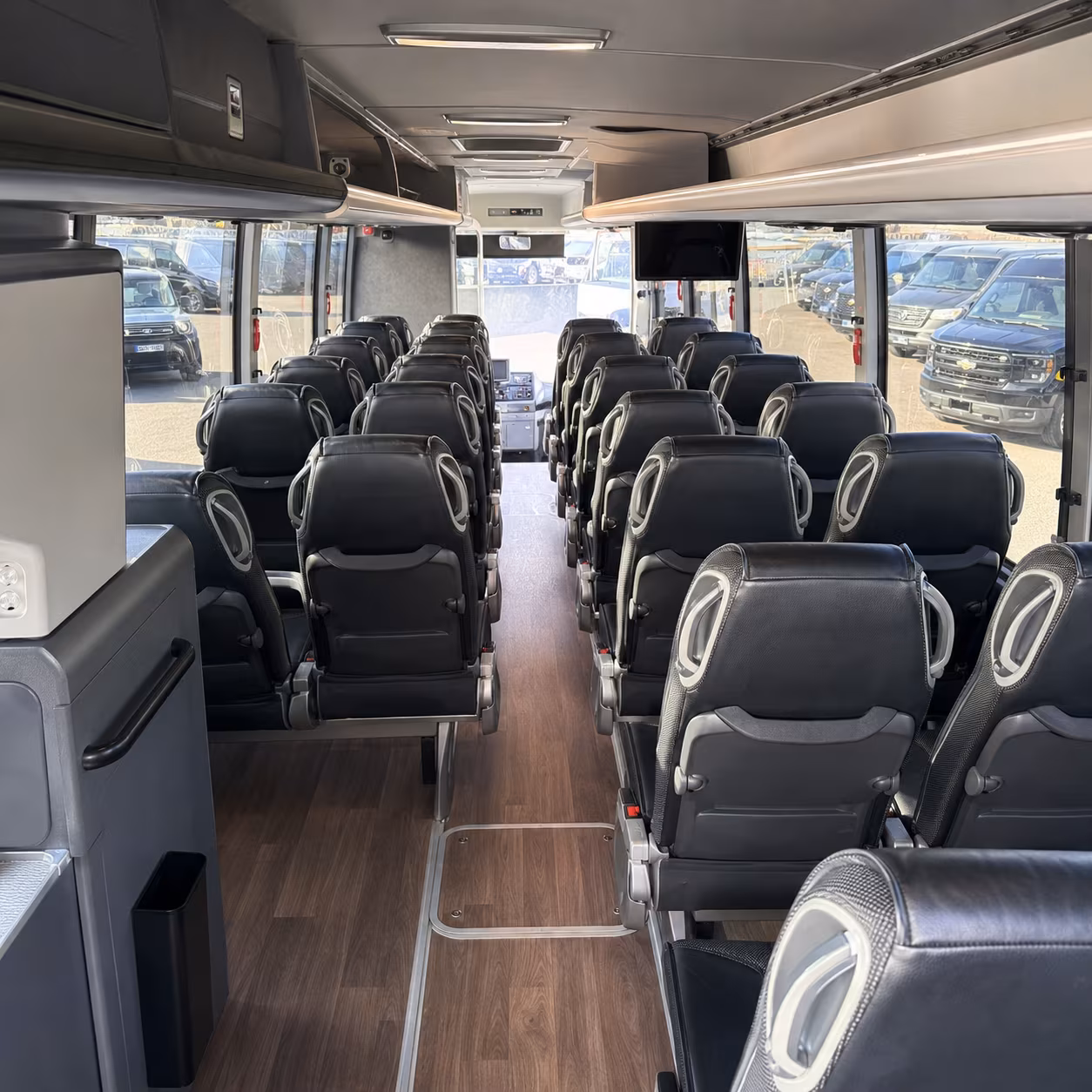 charter buses for scottsdale desert wedding venues and remote locations