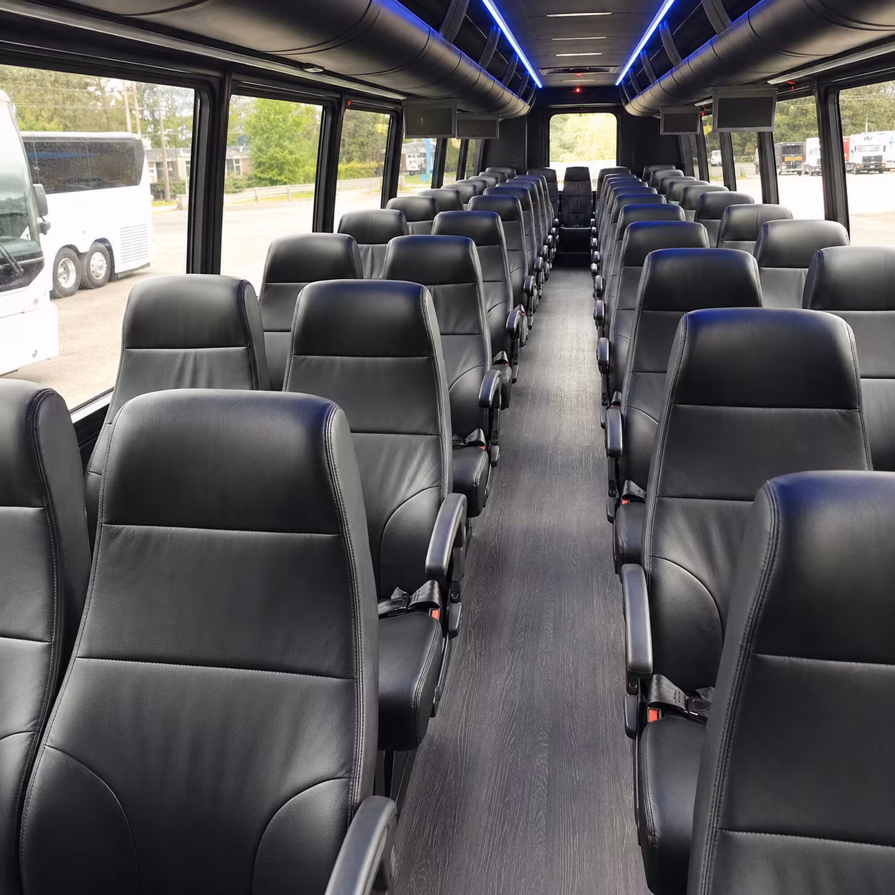 easily book transportation for your next airport transfer 2