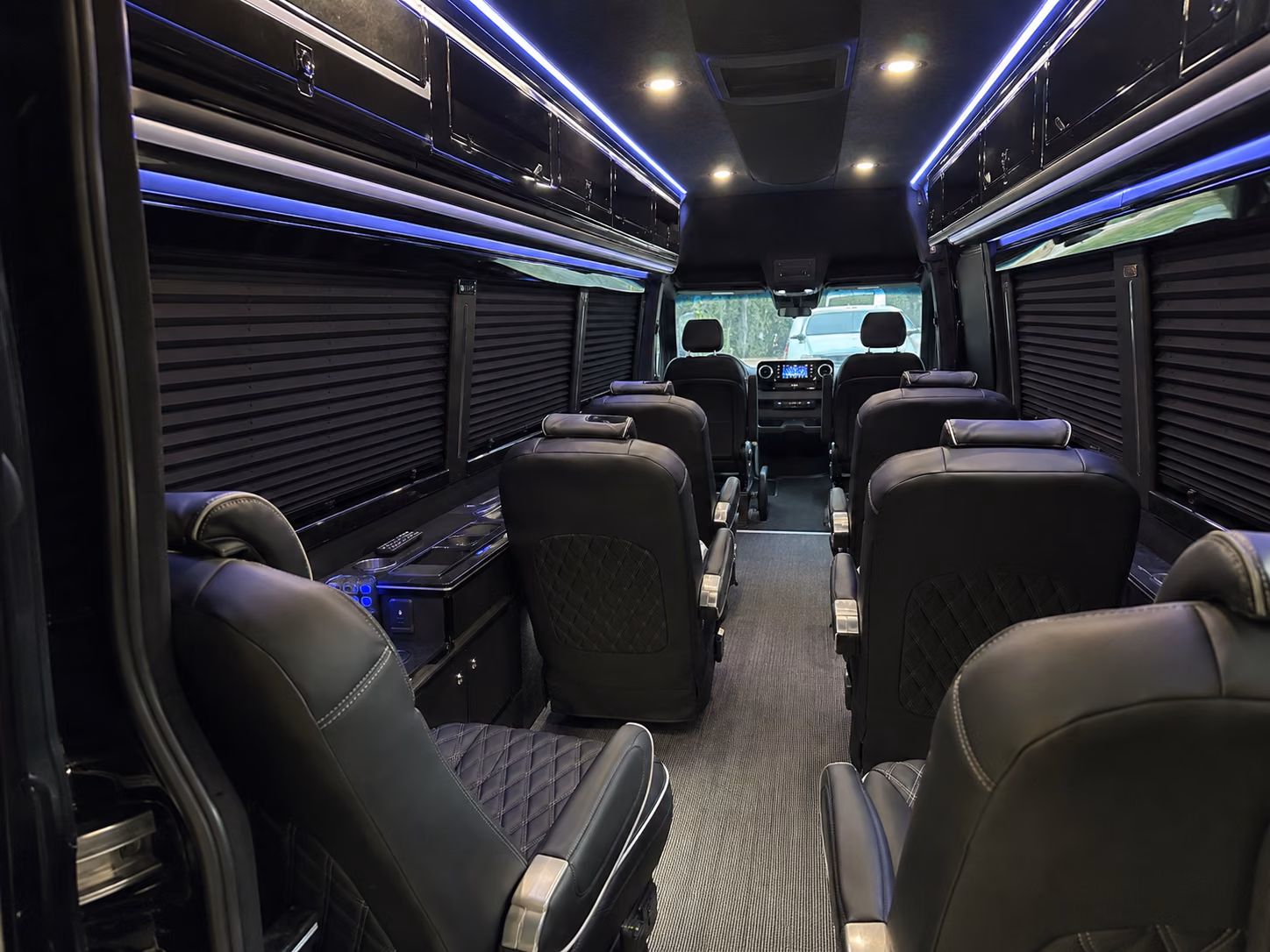 easily book transportation for your next bachelor or bachelorette party 2