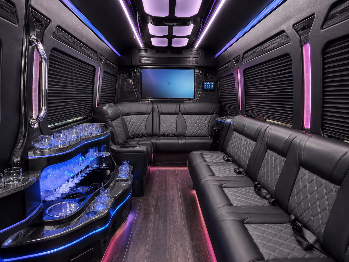 easily book transportation for your next concert or music festival 1