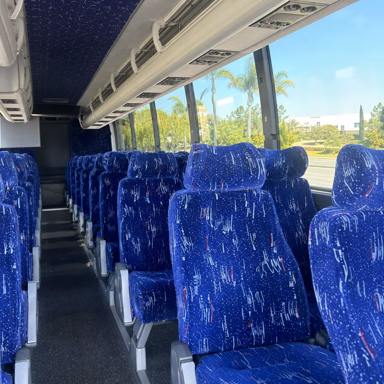 easily book transportation for your next field trip 2