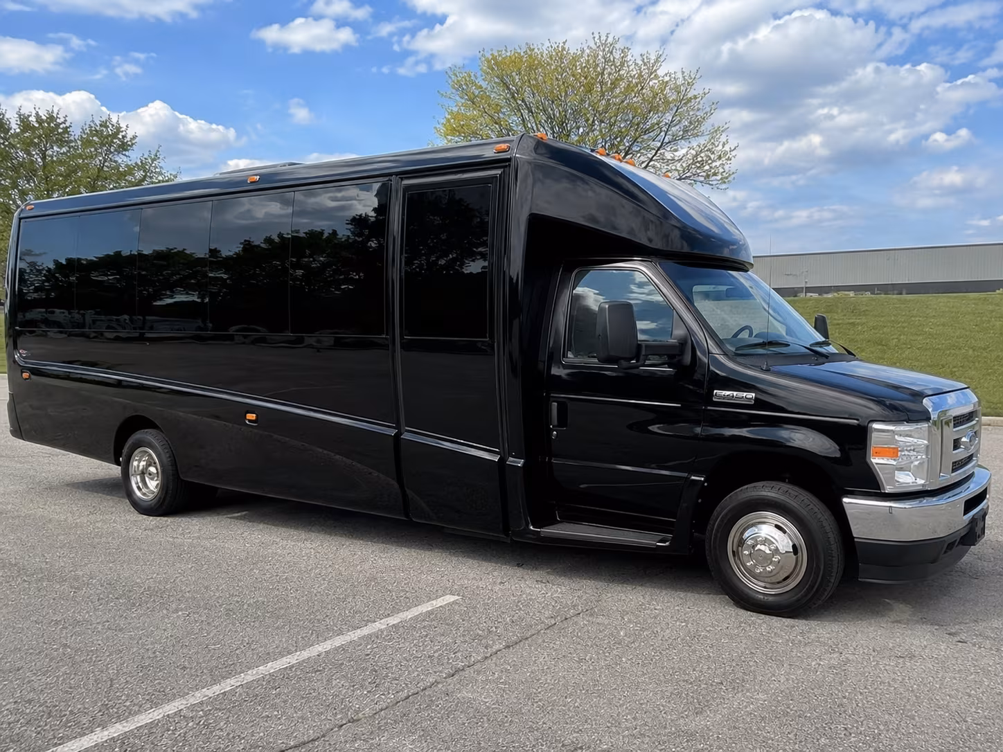 easily book transportation for your next prom 1