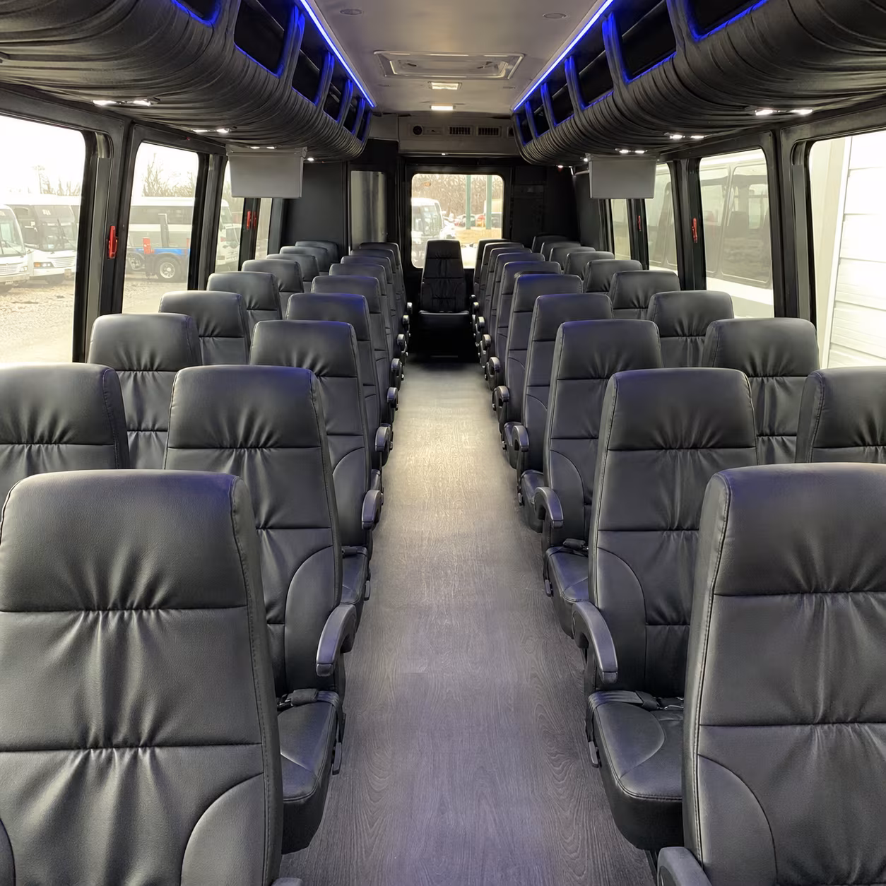easily book transportation for your next wedding 1
