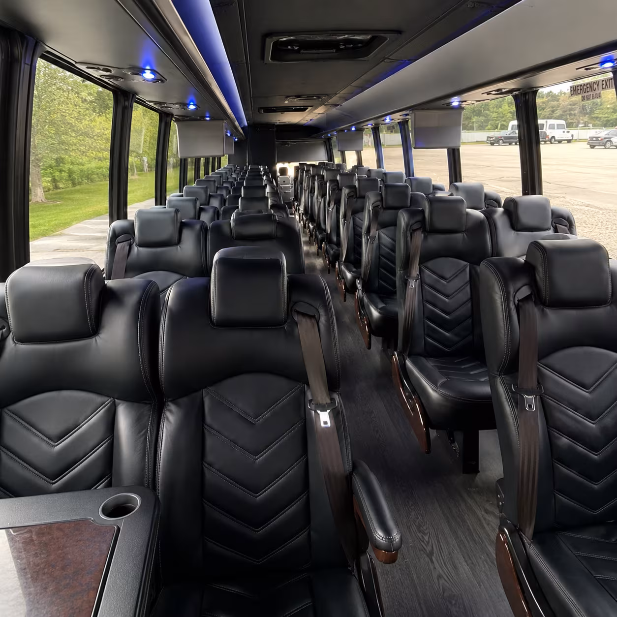 minibuses for scottsdale club crawls and concert afterparties