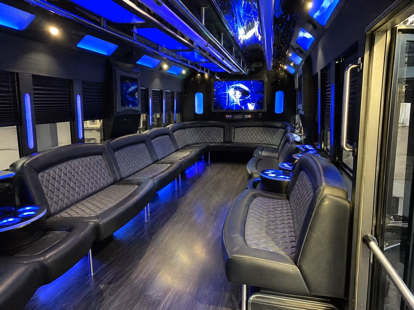 party bus rentals for scottsdale high school proms