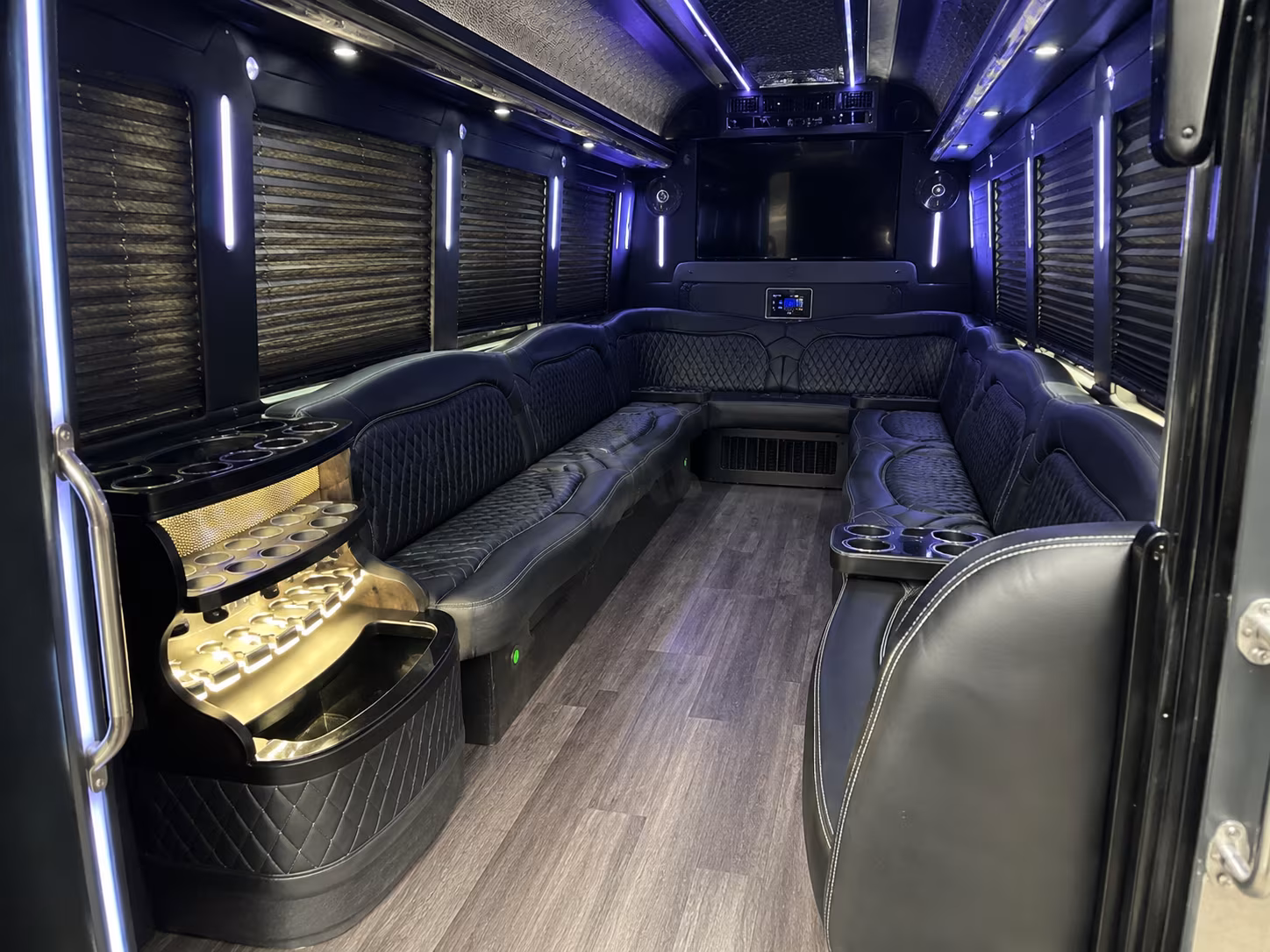 scottsdale airport sdl charter flights and private terminal transfers