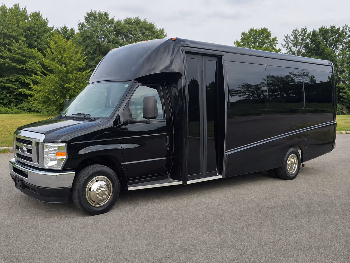 scottsdale bachelor bachelorette transportation onboard